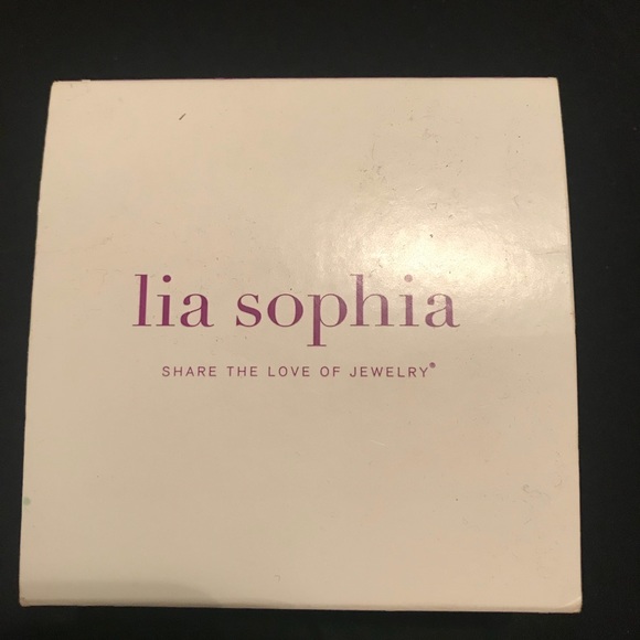 Purple necklace - Picture 3 of 3